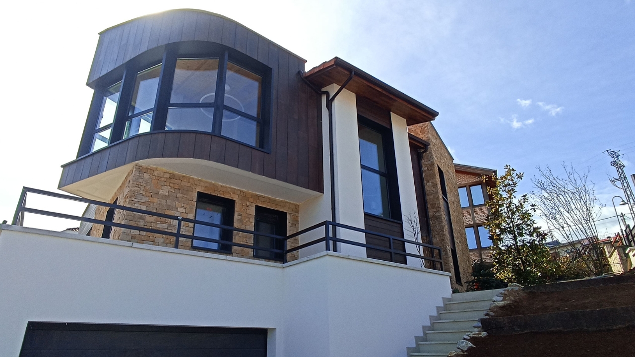 Vivienda en Celorio, Llanes